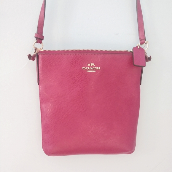 Coach Handbags - Coach bag